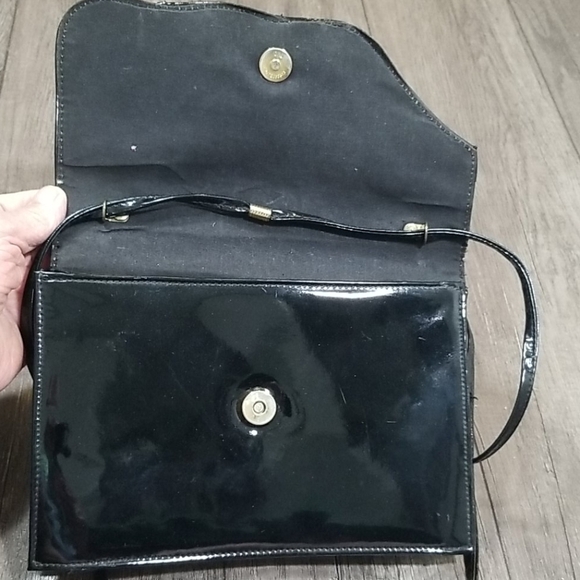 Faux Patent Leather Evening Shoulder Purse - Picture 3 of 4